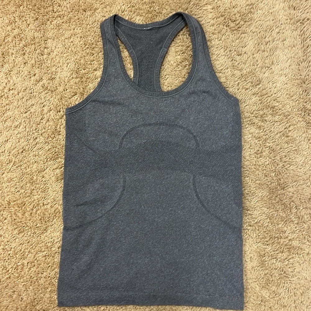 Lululemon Gray Women's Racerback Tank Top - size 6